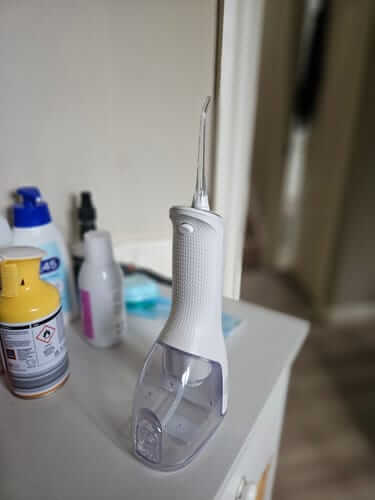 Photo du jet dentaire hydropulseur luméor lumeor LyraX Pro